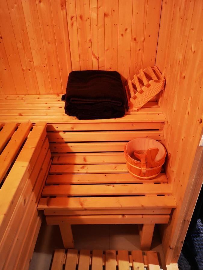 Forest Path Luxury Studio Apartment With Large Bedroom Bathroom And Sauna Sleeps Up To 4 Ballynahinch Exterior foto