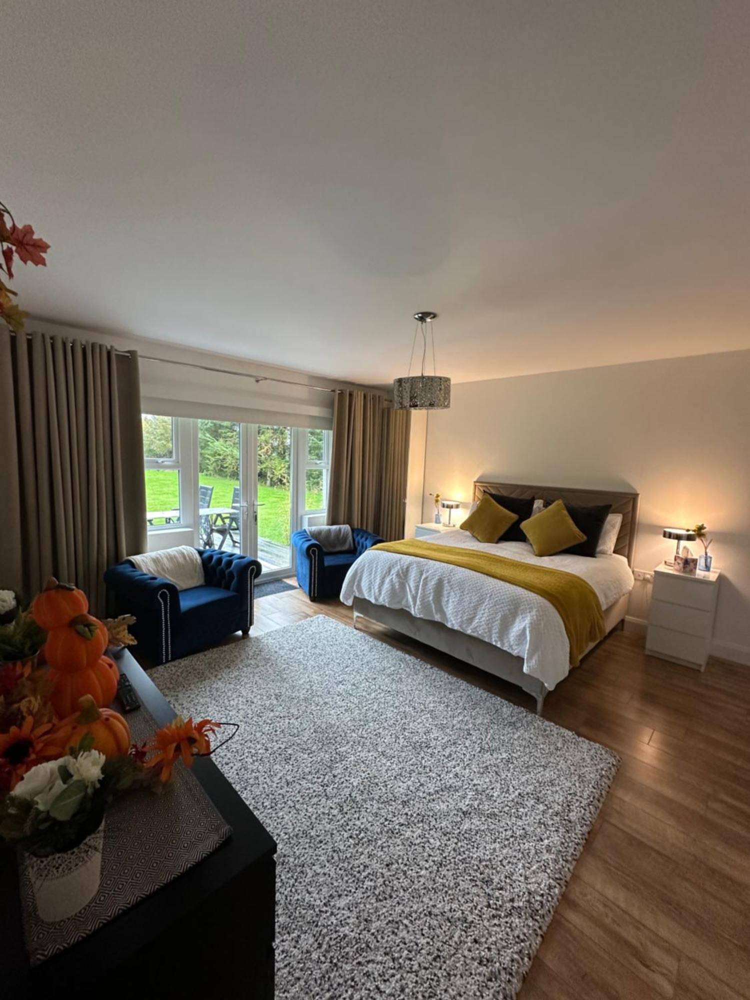 Forest Path Luxury Studio Apartment With Large Bedroom Bathroom And Sauna Sleeps Up To 4 Ballynahinch Exterior foto